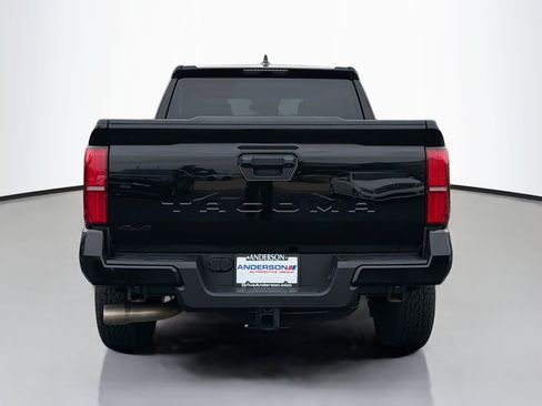 Used 2024 Toyota Tacoma TRD Off-Road AWD/4WD image 6