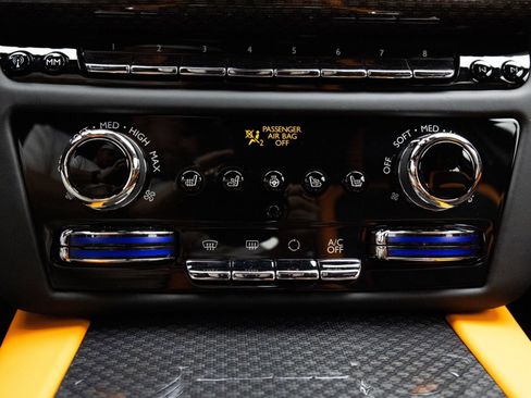 New 2027 Rolls-Royce Ghost Black Badge AWD/4WD image 37