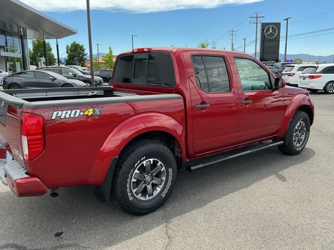 Used 2018 Nissan Frontier PRO-4X AWD/4WD image 5