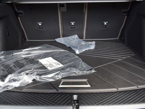 Certified 2025 BMW X3 xDrive30i w/ Premium Package image 20