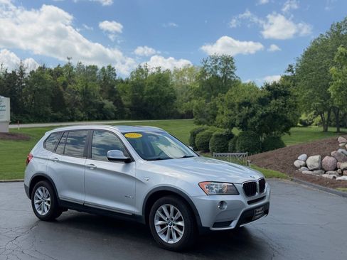 Used 2013 BMW X3 xDrive28i AWD/4WD image 1