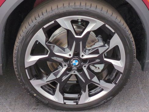 New 2026 BMW X2 xDrive28i w/ Technology Package AWD/4WD image 13