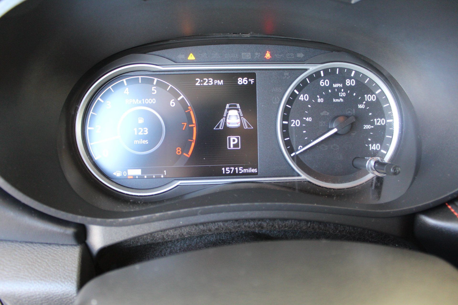 Used 2025 Nissan Versa SR w/ Trunk Package FWD image 26