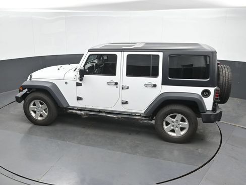 Used 2016 Jeep Wrangler Unlimited Sport w/ Quick Order Package 24S AWD/4WD image 31