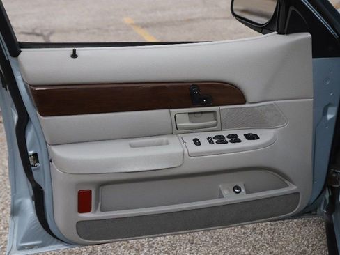 Used 2004 Mercury Grand Marquis GS image 18