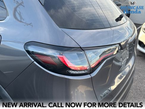 Used 2024 Honda HR-V LX image 10