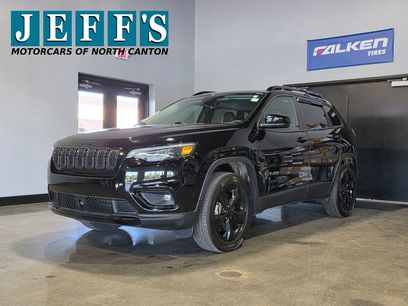 Used 2023 Jeep Cherokee Altitude Lux