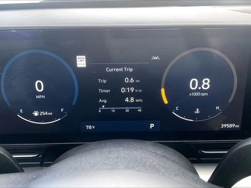 Used 2024 Hyundai Kona Limited AWD/4WD image 26