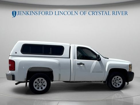 Used 2011 Chevrolet Silverado 1500 W/T RWD image 2