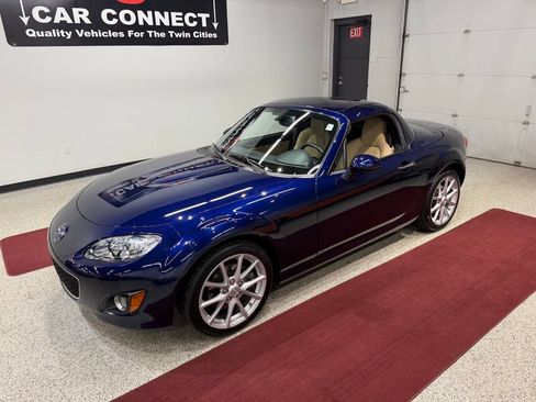 Used 2011 MAZDA MX-5 Miata Grand Touring RWD image 58