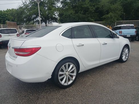 Used 2017 Buick Verano Leather FWD image 7