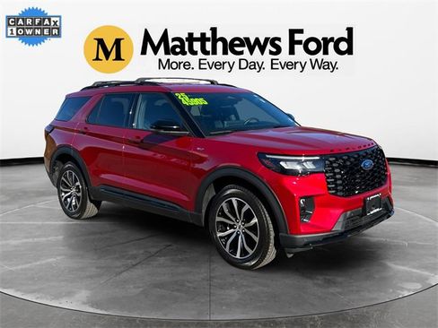 Used 2025 Ford Explorer ST-Line image 7