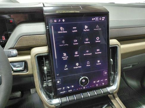 Used 2026 GMC Yukon XL Denali Ultimate w/ LPO, Get Active Package AWD/4WD image 38
