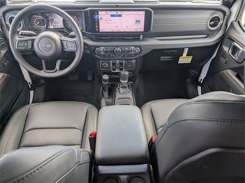 New 2025 Jeep Gladiator Sport image 15
