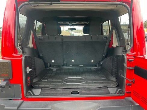 Used 2015 Jeep Wrangler Unlimited Sport w/ Quick Order Package 24S image 15