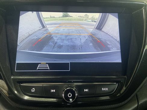 Used 2023 Chevrolet TrailBlazer LT w/ Convenience Package FWD image 14