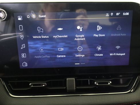 Used 2024 Chevrolet Equinox LT w/ LPO, Floor Liner Package FWD image 23