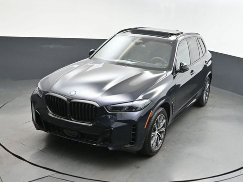 Certified 2026 BMW X5 xDrive50e w/ M Sport Package AWD/4WD image 30