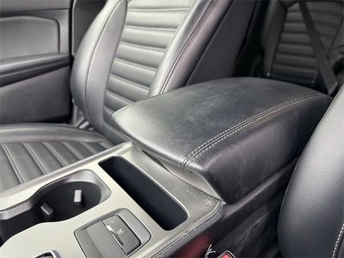 Certified 2022 Ford Edge SEL w/ Convenience Package image 20