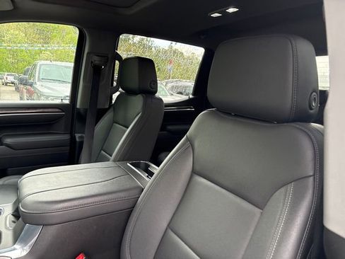Used 2025 Chevrolet Silverado 1500 LTZ w/ Z71 Off-Road Package AWD/4WD image 9