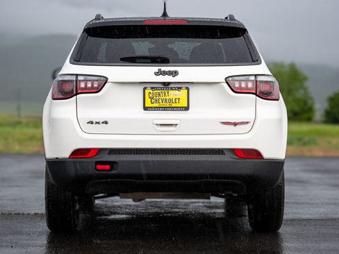 Used 2019 Jeep Compass Trailhawk w/ Cold Weather Group AWD/4WD image 7