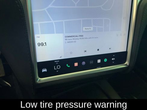 Used 2018 Tesla Model X 75D AWD/4WD image 7