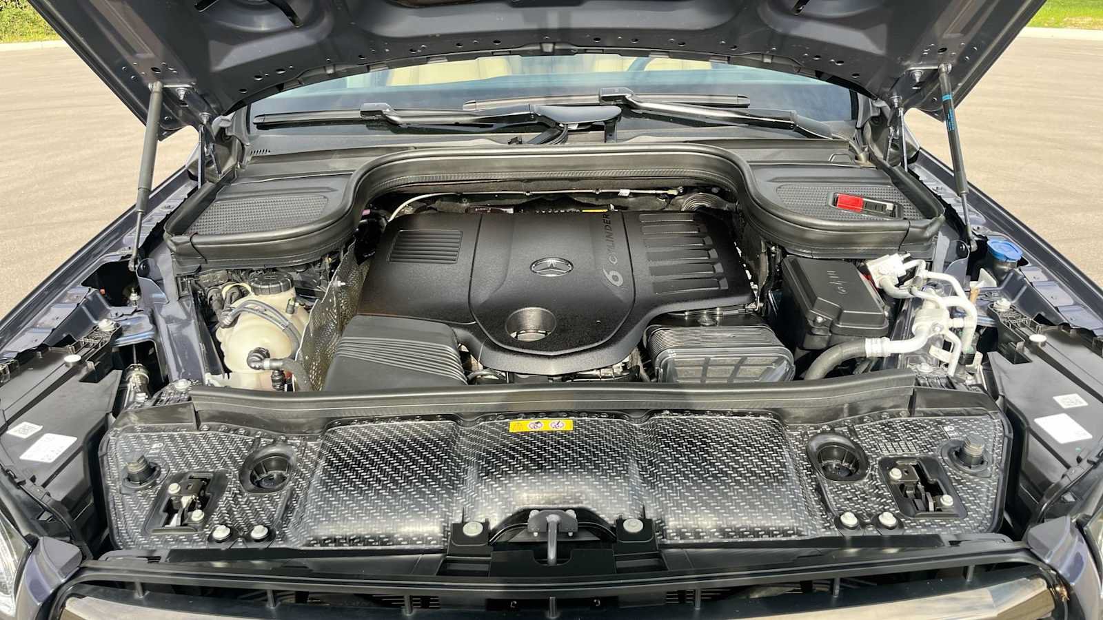 Certified 2024 Mercedes-Benz GLS 450 4MATIC image 28