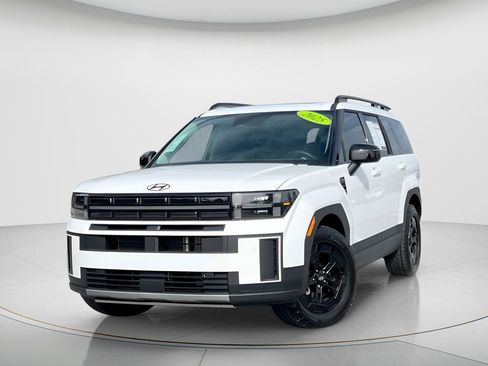 Used 2025 Hyundai Santa Fe XRT image 1