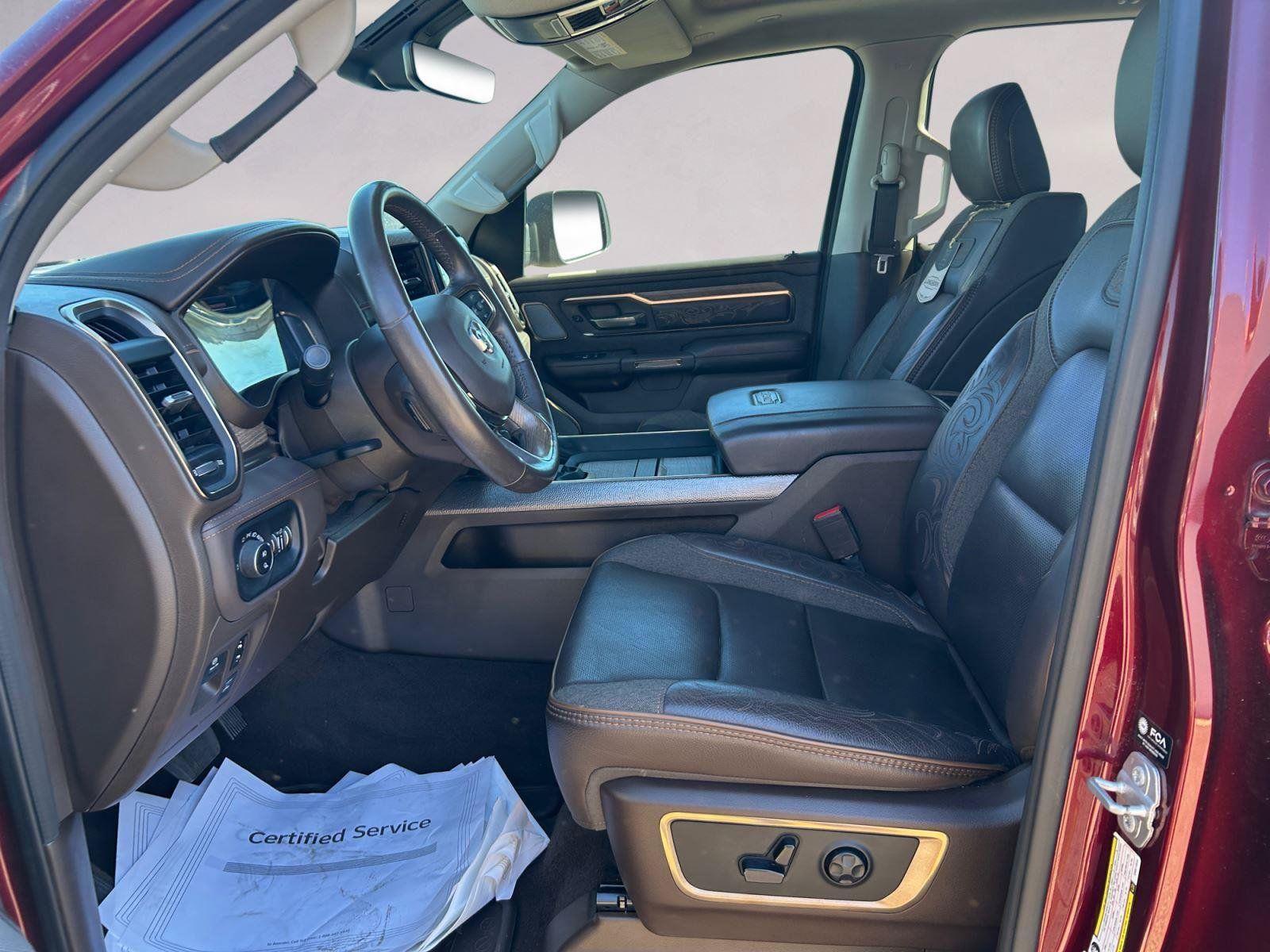 Used 2025 RAM 1500 Limited AWD/4WD image 9