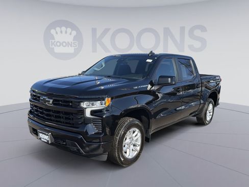 Used 2024 Chevrolet Silverado 1500 RST image 1