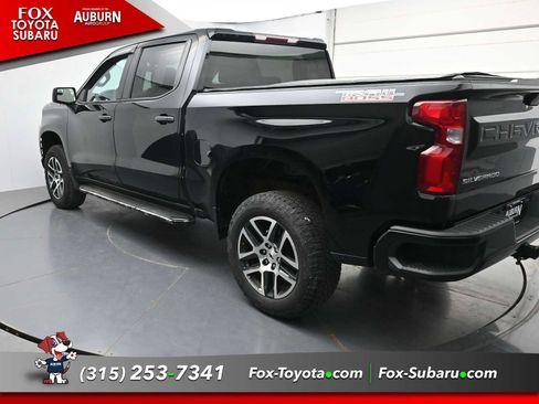 Used 2019 Chevrolet Silverado 1500 Custom Trail Boss w/ Custom Convenience Package AWD/4WD image 14