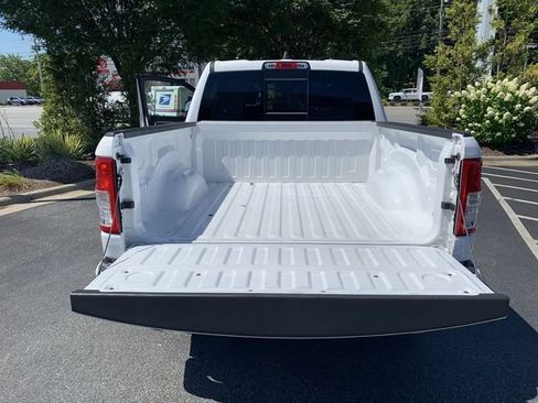 Used 2019 RAM 1500 Big Horn RWD image 31