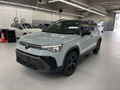 Used 2025 Volkswagen Taos SE