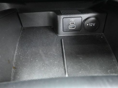 Used 2025 Ford Escape ST-Line FWD image 27