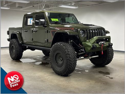 Used 2023 Jeep Gladiator Mojave w/ LED Lighting Group AWD/4WD image 1