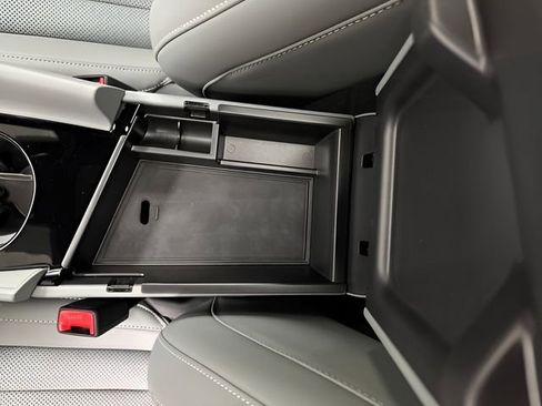 New 2026 Hyundai Elantra Limited image 27