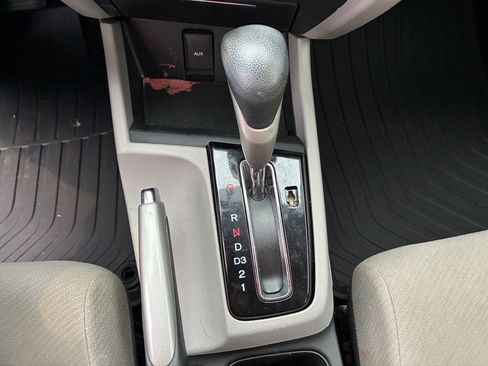 Used 2013 Honda Civic LX image 21
