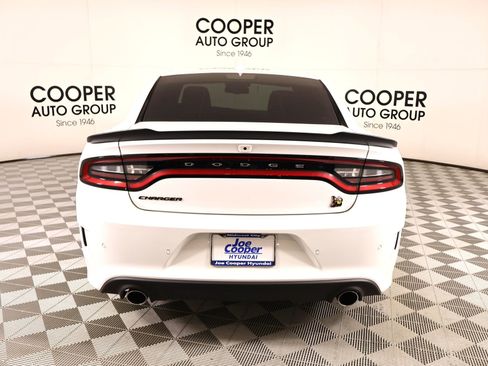 Used 2020 Dodge Charger Scat Pack image 21