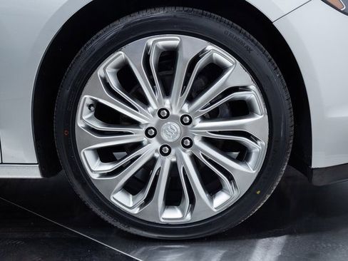 Used 2017 Nissan Titan Platinum Reserve image 26