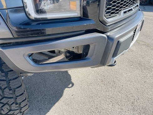 Used 2017 Ford F150 Raptor w/ Equipment Group 802A Luxury image 11