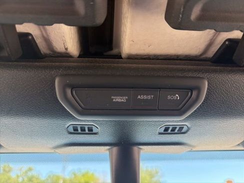 Used 2020 Jeep Wrangler Unlimited Sahara w/ Uconnect 4C Nav & Sound Group AWD/4WD image 26