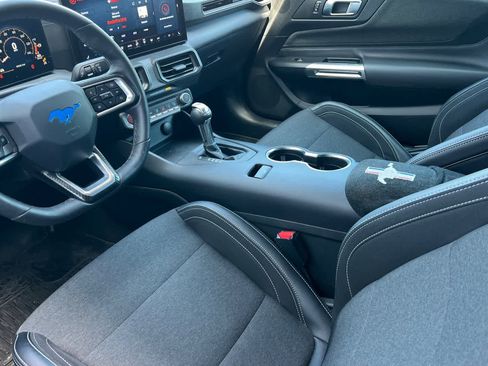 Used 2024 Ford Mustang Coupe image 14