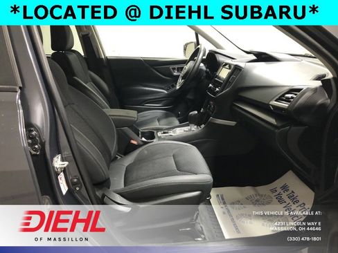 Used 2020 Subaru Forester Premium image 12