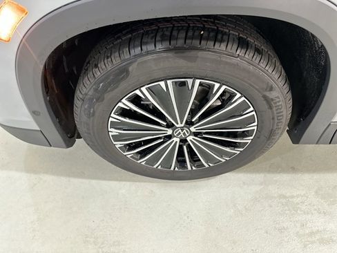 New 2026 Volkswagen Tiguan S FWD image 11