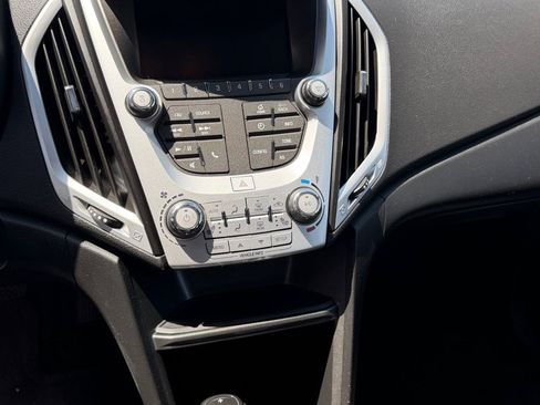 Used 2017 GMC Terrain SLE w/ Convenience Package AWD/4WD image 14