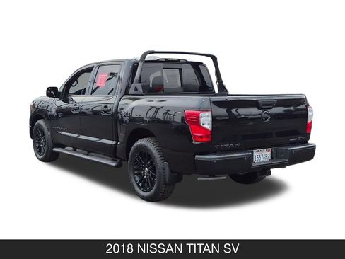 Certified 2018 Nissan Titan SV w/ SV Convenience Package RWD image 7