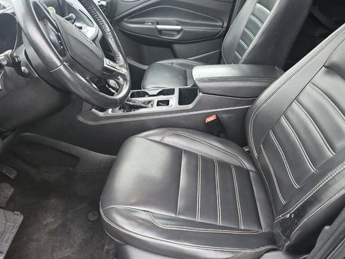 Used 2019 Ford Escape SEL image 6