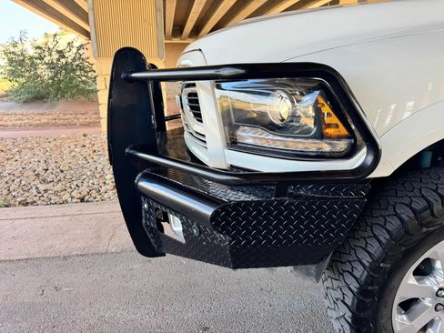 Used 2018 RAM 2500 Laramie w/ Sport Appearance Group AWD/4WD image 10