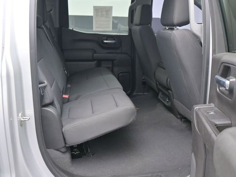 Used 2020 Chevrolet Silverado 1500 Custom w/ Custom Value Package image 11