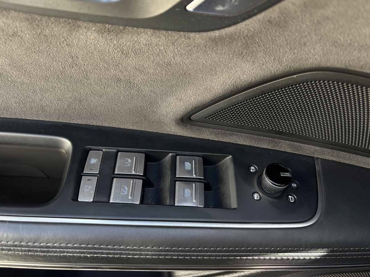 Used 2019 Audi A8 L 3.0T w/ Executive Package AWD/4WD image 26